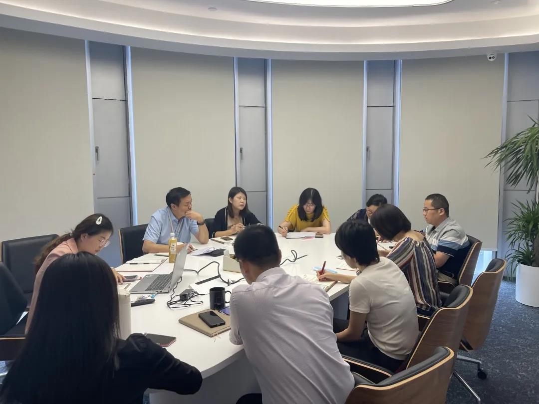 落实集团化统筹治理行动，打造”一盘棋”事情名堂----亦庄人才集团组织人事部召开专题事情会